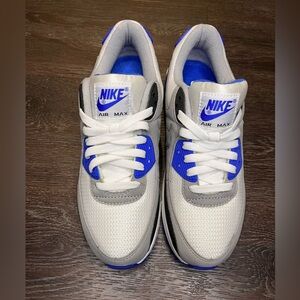 Brand new Nike Air Max